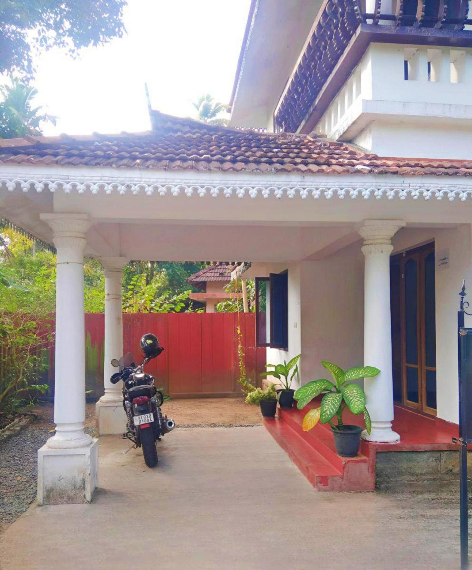 Thachattu Homestay Vaikom Exterior foto